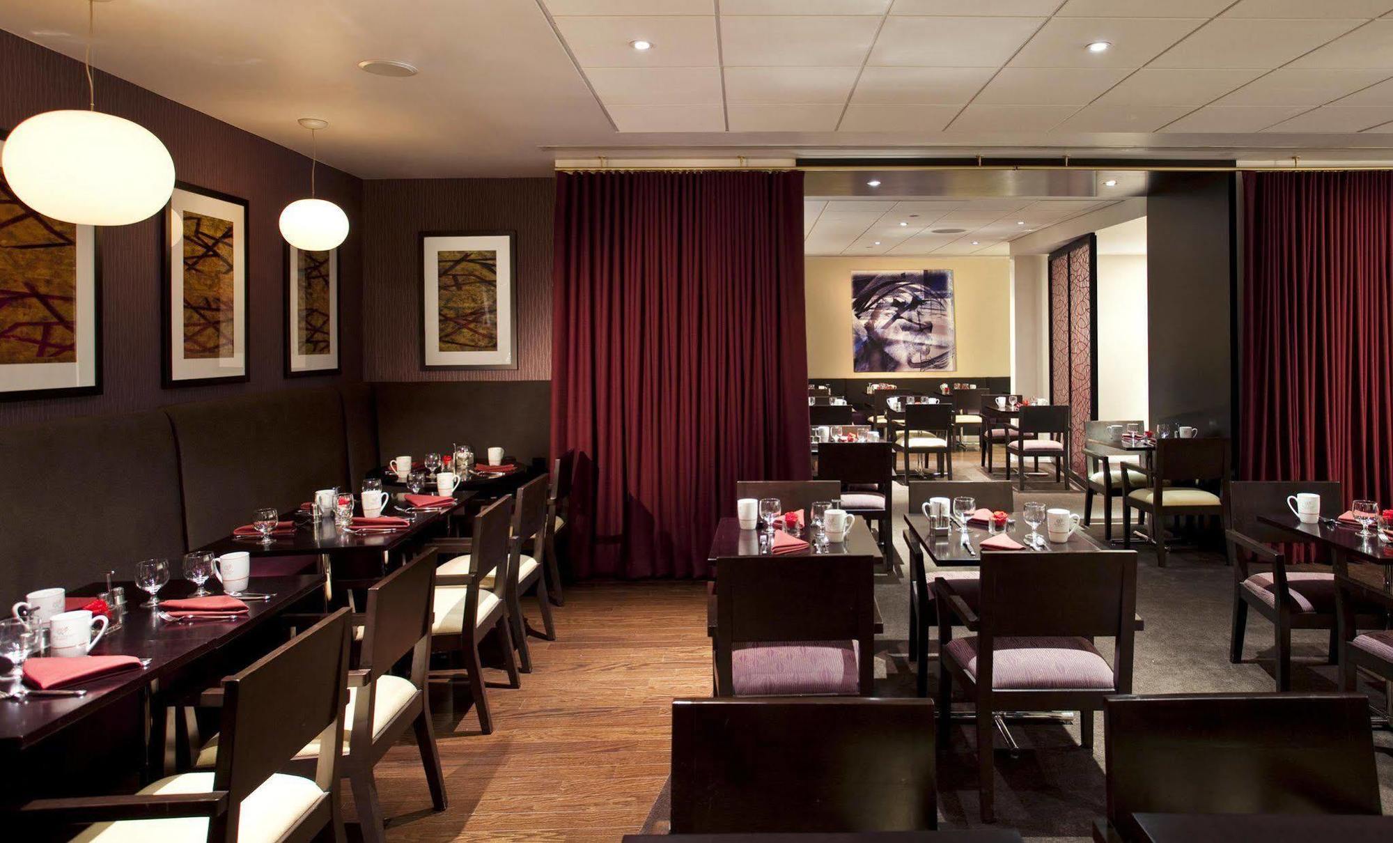 Hotel Doubletree By Hilton Metropolitan New York City Restaurant foto